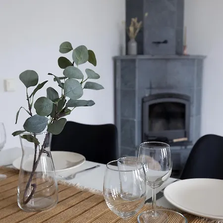 2ndhomes 2br With Sauna & Balcony *