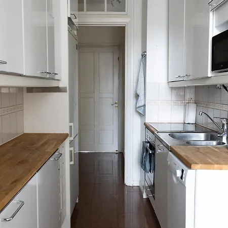 Appartement 2ndhomes 2br With Sauna & Balcony *